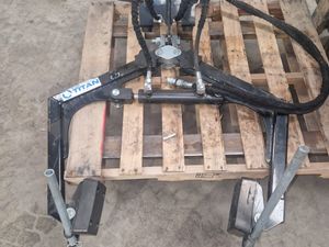 Mini Loader Attachments Avant Neomach Multi one - Image 2