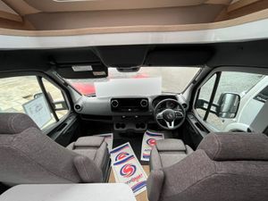 NEW HYMER B-MC T 680 - AUTOMATIC - Image 3