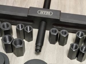 HTM Hub Puller Kit For HGV & Trailers - Image 3