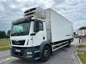 151 Man Fridge - Image 3