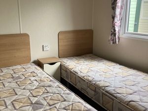 SNAPPED UP. ANOTHER BEAUTIFUL WILLERBY SEASONS - Image 3