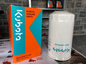 Kubota Hydraulic Oil Filter ME/L Series - Image 3