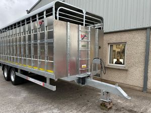 New Hudson 22ft x 8ft Tractor Drawn Cattle Trailer - Image 2
