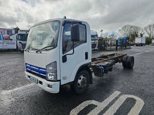 2014 Isuzu 4x2 Chassis Cab - Image 3