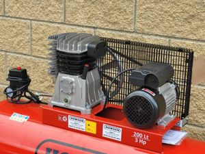 Howden 200 L Electric Belt Drive Air Compressor - Image 4
