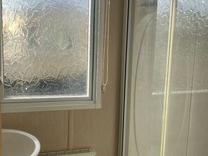 NEW YEAR SALE ON.. BARGAINS GALORE - Image 2