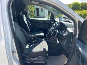 2018 (182) Volkswagen Caddy Trendline 2.0 tdi 102 - Image 3