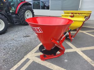 Fressori Fertiliser Spreader - Image 3