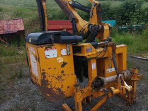 Hedge Cutter - Image 3