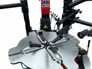 Fully Automatic Tyre Changer With Dual Assist Arms - Image 3