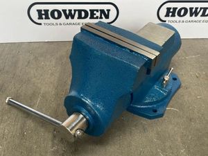 HTM Swivel Base Cylindrical Design Bench Vice - Image 3