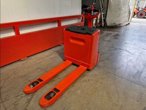 Linde T16 (1152 Series) Pallet Truck - Image 3