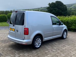 2019 (192) Volkswagen Caddy Highline DSG - Image 3