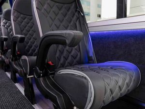 Mercedes Benz Sprinte 19+D - Avantgarde - Image 4