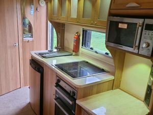 Log cabin modular home - Image 3