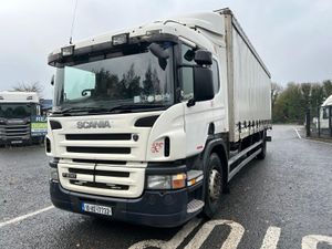 2010 SCANIA P230 Sleepercab, 4X2 27ft Curtainsider - Image 3