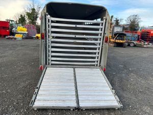 Ifor Williams 14FT Tri Axle Cattle Trailer - Image 4