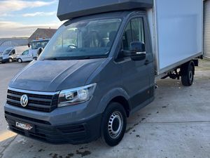 2019 Volkswagen Crafter Luton with Tail-lift RWD - Image 3