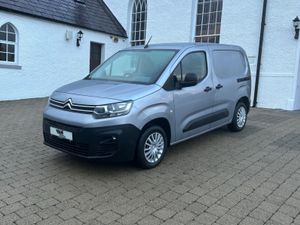 2021 (212reg) Citroen Berlingo Enterprise - Image 3