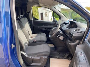 2019 (192reg) Peugeot Partner Professional 1.5 100 - Image 4