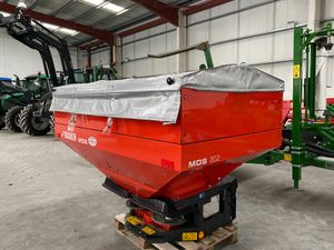 New Rauch 20.2D Spreaders - Image 2