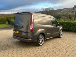 2021 Ford Transit Connect Limited 1.5tdci 120bhp - Image 4