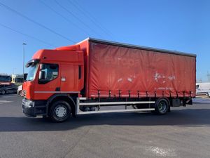 Renault D18 CurtainSider 26FT - Image 2