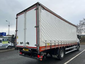 2018 Scania P250 Sleepercab with 27 1/2 Ft Curtain - Image 4