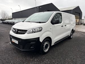 Vauxhall Vivaro - Image 2