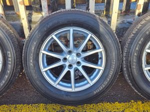 #39 Land Rover/Range Rover Genuine Alloys 17" - Image 2