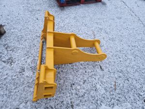 HD Excavator to Euro adaptors - Image 3