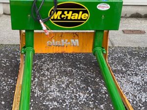 Mchale 691BH Bale Handler - Image 2