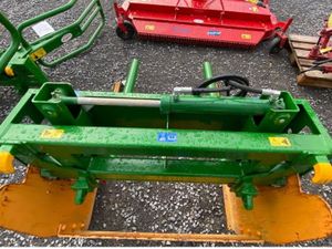 Mchale 691BH Bale Handler - Image 4