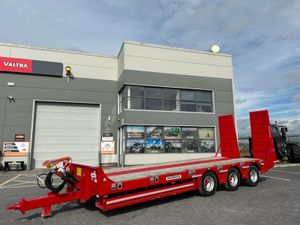 Redrock Tri Axle Low Loaders - Image 3