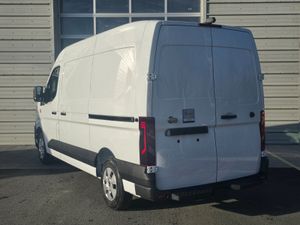 Renault Master E Tech Red Edition L2H2 - Image 4