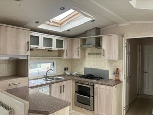 RESIDENTIAL … LOG TIMBER MOBILE LODGE - Image 2