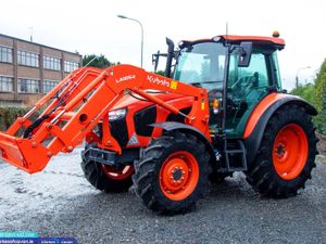 New Kubota M5112 Tractor C/w Loader - Image 3