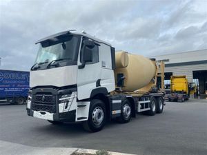 ‘New’ Renault C Range Rigid Putzmeister P9G Mixer - Image 2