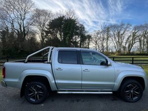 2016  Volkswagen Amarok Highline 4Motion - Image 3