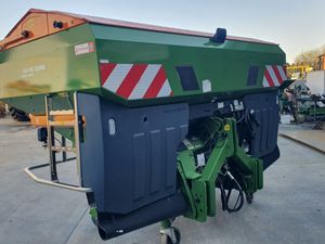 New Amazone ZATS 3200 Hydro Fertilizer Spreader - Image 2