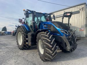 Valtra Q 265 In stock 🌟 MUST SEE 🌟 - Image 2