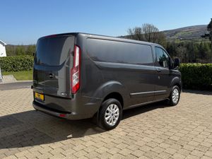 2021 (212reg) Ford Transit Custom Limited SWB 130 - Image 4