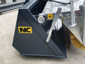 NC 7 Foot Bucket Brush with Tractor Euro - Image 4