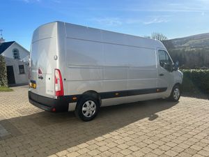 2022 (222 Reg) Renault Master Business+ 150BHP - Image 4