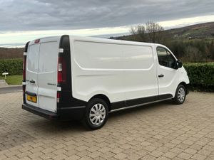 2021 (212 Reg) Renault Trafic Business LWB 120bhp - Image 4
