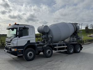 2016 & 2015 Scania P410 8x4 Mixer. Ref No: 2511 - Image 4