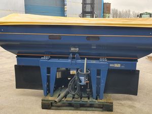 Bogballe M2W Plus Fertilizer Spreader - Image 3