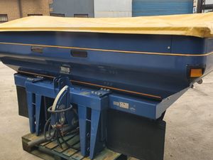 Bogballe M2W Plus Fertilizer Spreader - Image 4