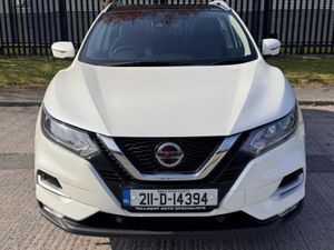 2021 Nissan Qashqai SV Premium Van - Image 2