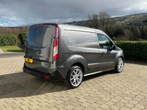 2021 (212Reg) Ford Transit Connect Limited 1.5tdci - Image 4